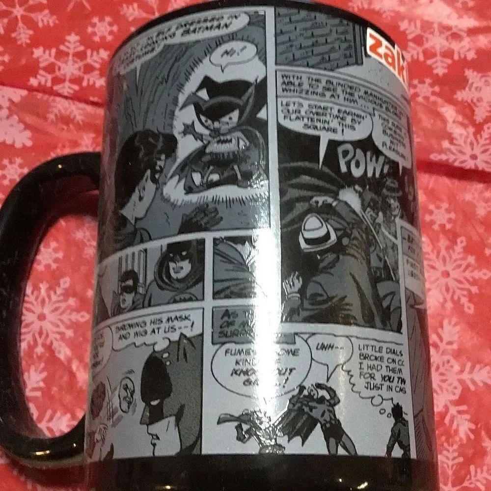 ZAC Designs Batman coffee mug - Picture 2 of 4